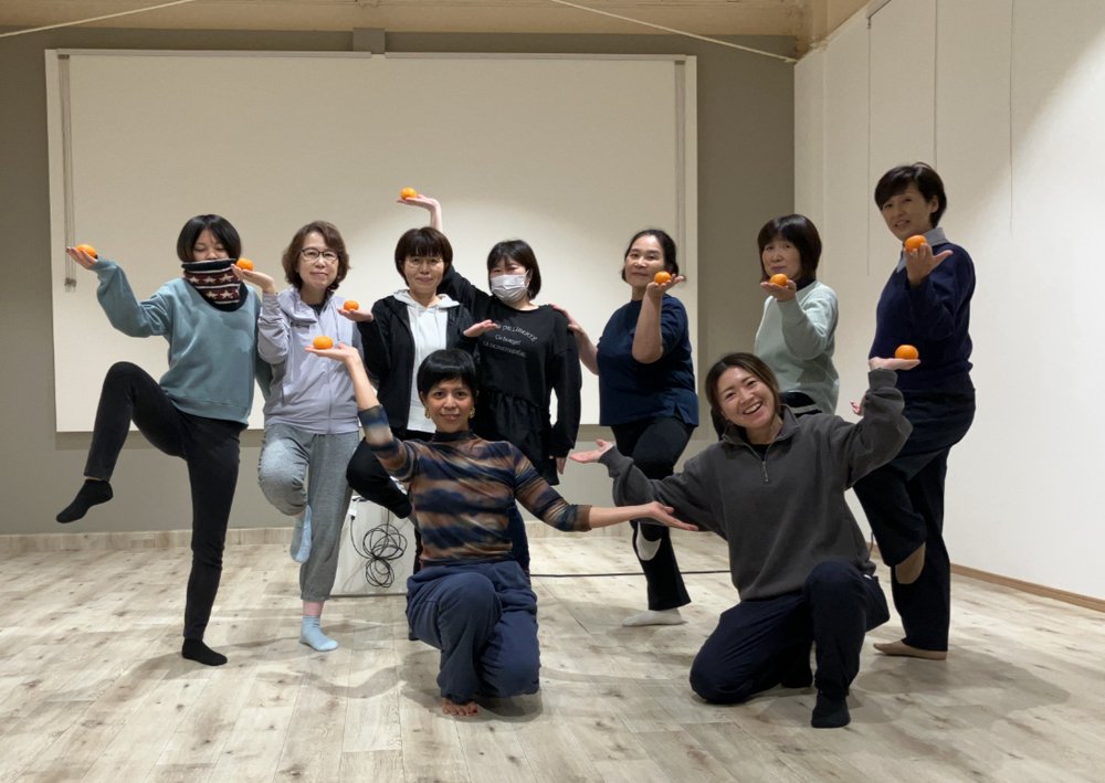 ヨガ部のメンバーの集合写真